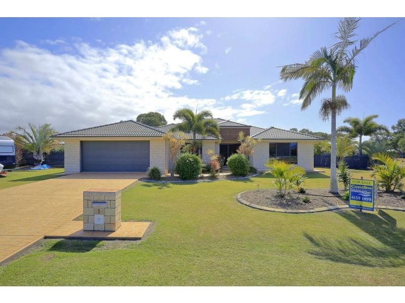 1 Meleisha Place, Coral Cove QLD 4670