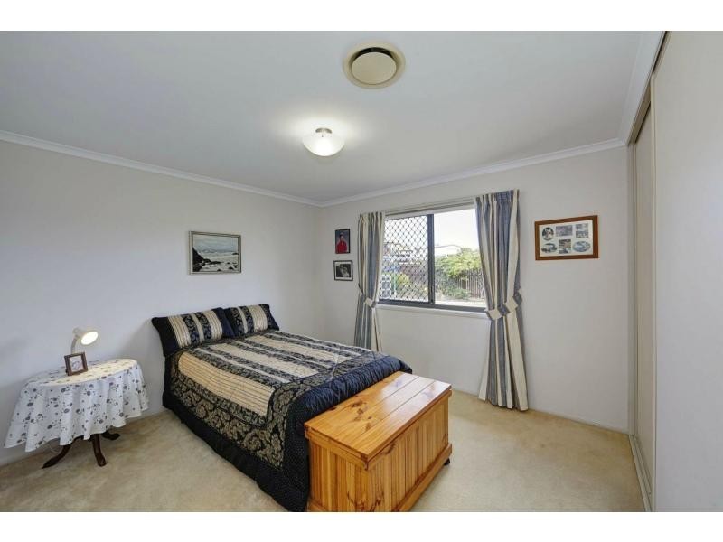 1 Meleisha Place, Coral Cove QLD 4670