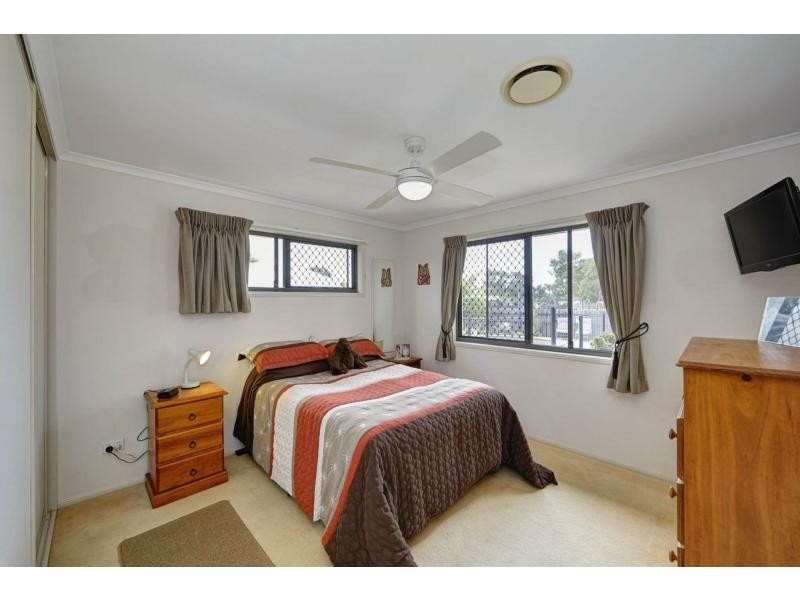 1 Meleisha Place, Coral Cove QLD 4670