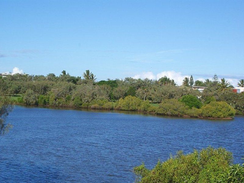 73 Fairway Drive, Bargara QLD 4670