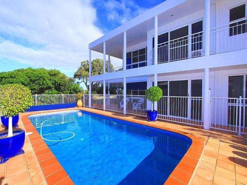 73 Fairway Drive, Bargara QLD 4670