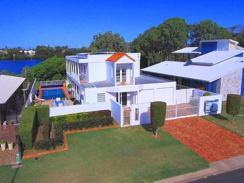 73 Fairway Drive, Bargara QLD 4670