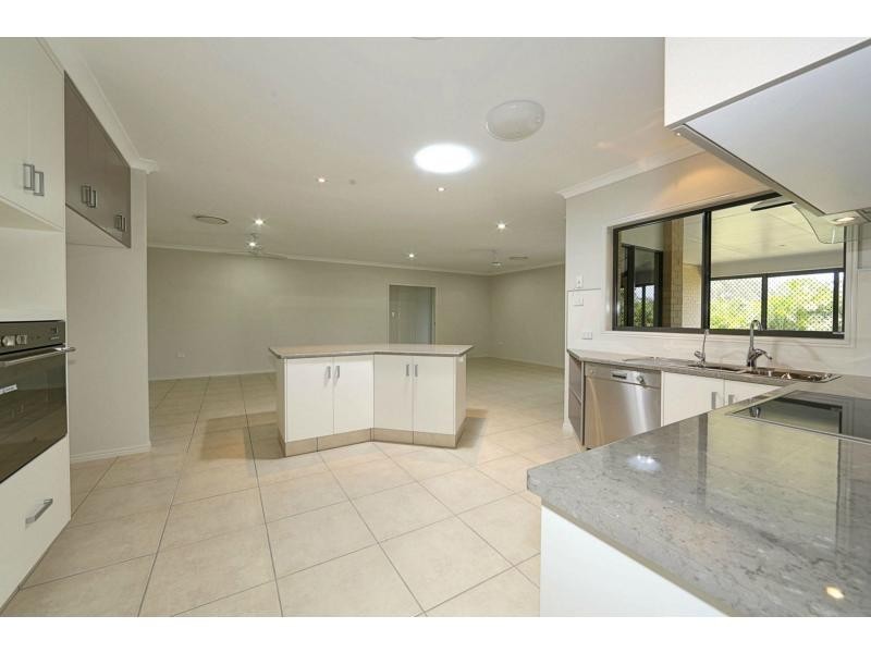 22 Francis Place, Innes Park QLD 4670