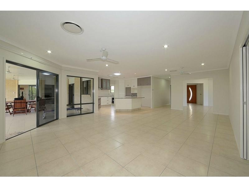 22 Francis Place, Innes Park QLD 4670