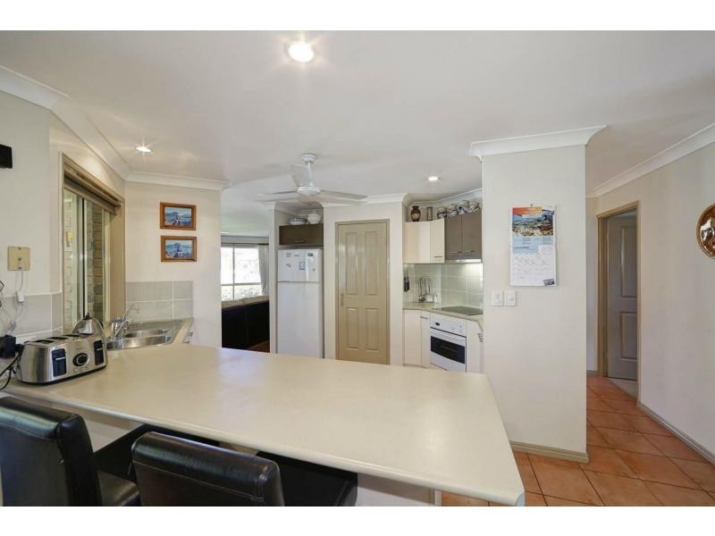 193 Barolin Esplanade, Coral Cove QLD 4670