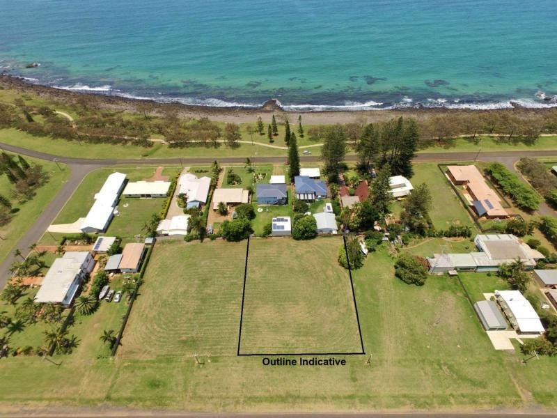 49 Bathurst Street, Elliott Heads QLD 4670