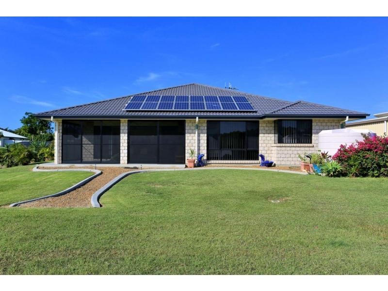 44 Bisdee Street, Coral Cove QLD 4670