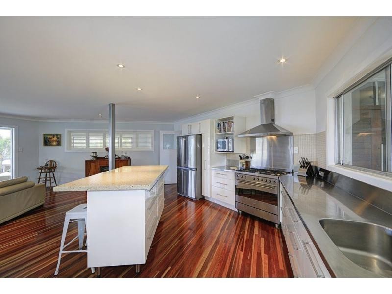 1 Anthonys Rest, Qunaba QLD 4670