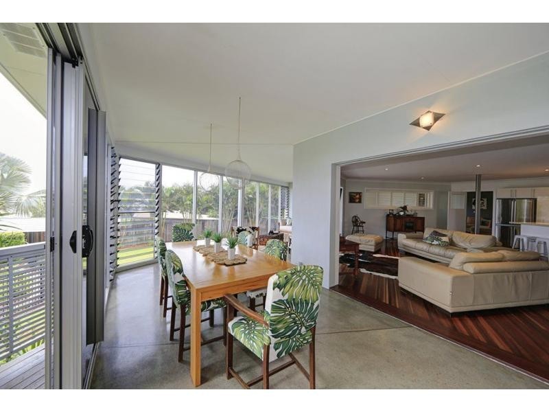 1 Anthonys Rest, Qunaba QLD 4670