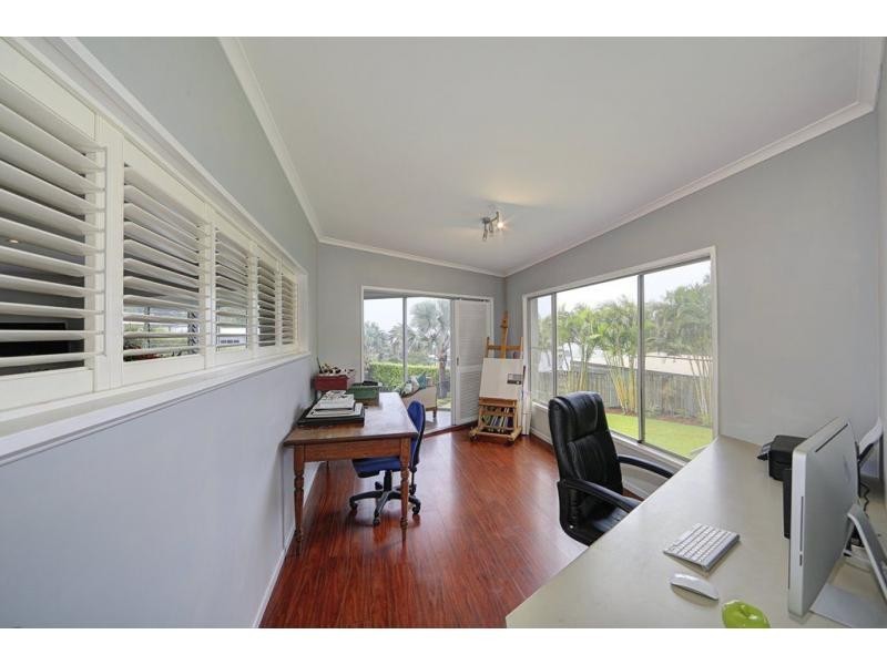 1 Anthonys Rest, Qunaba QLD 4670