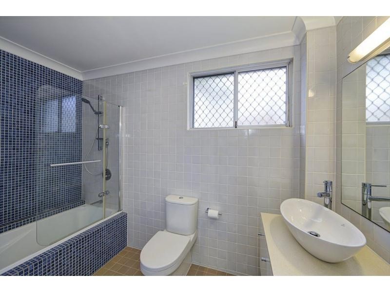 1 Anthonys Rest, Qunaba QLD 4670