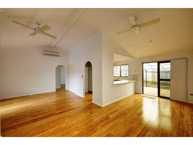 Unit 5/3 Holland Street, Bargara QLD 4670