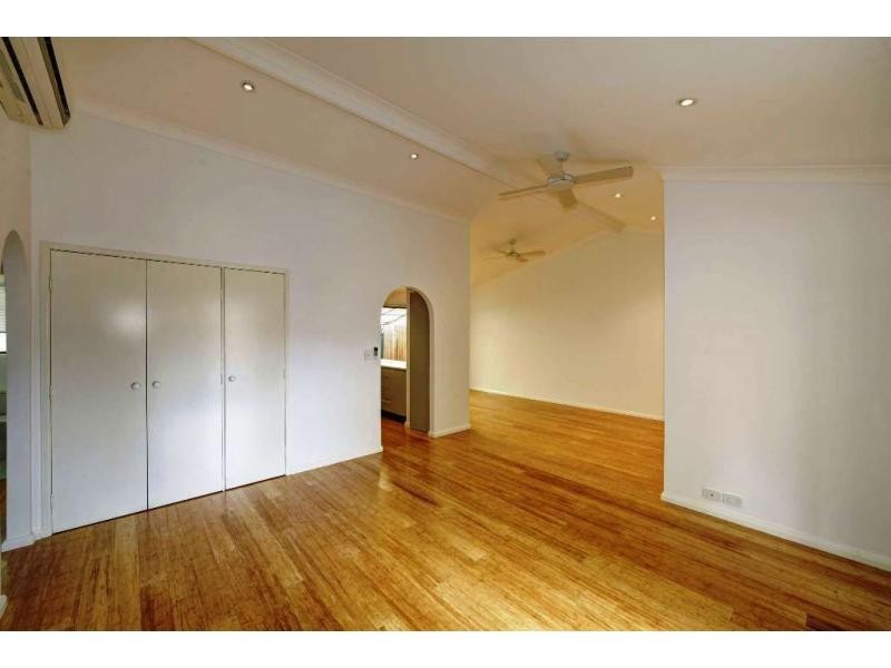 Unit 5/3 Holland Street, Bargara QLD 4670