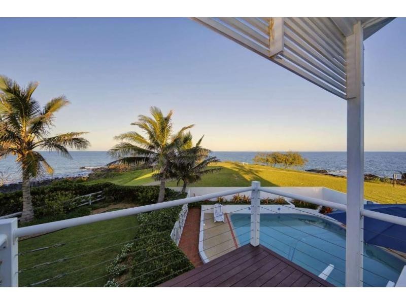 4 Arthur Brown Court, Coral Cove QLD 4670