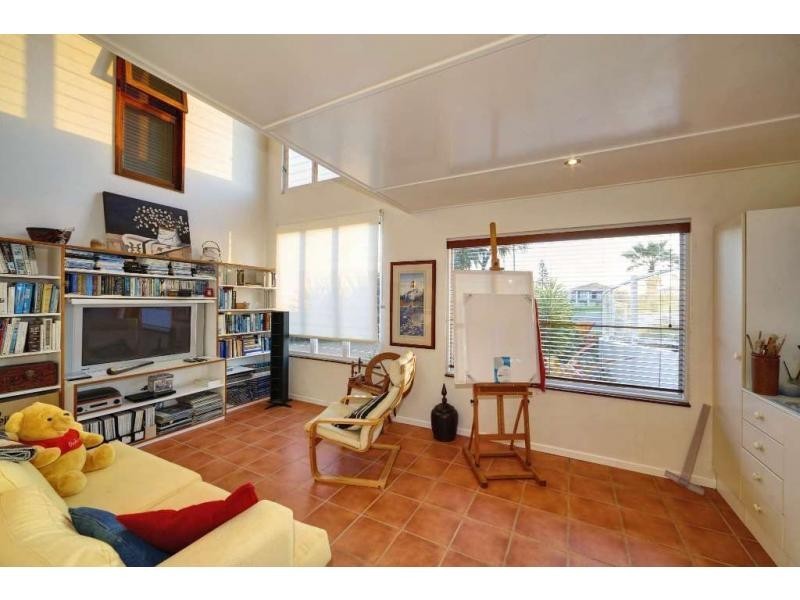 4 Arthur Brown Court, Coral Cove QLD 4670