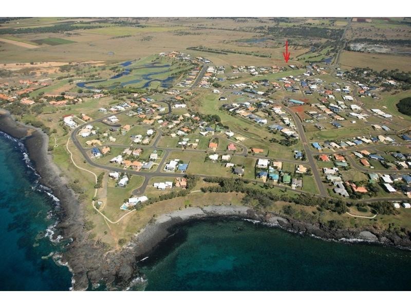 18 Coral Cove Drive, Coral Cove QLD 4670