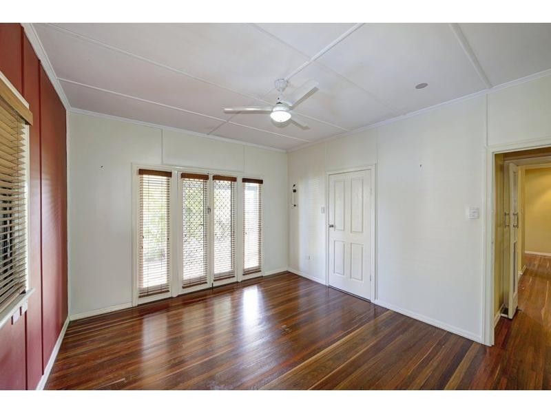 24 Holland Street, Bargara QLD 4670