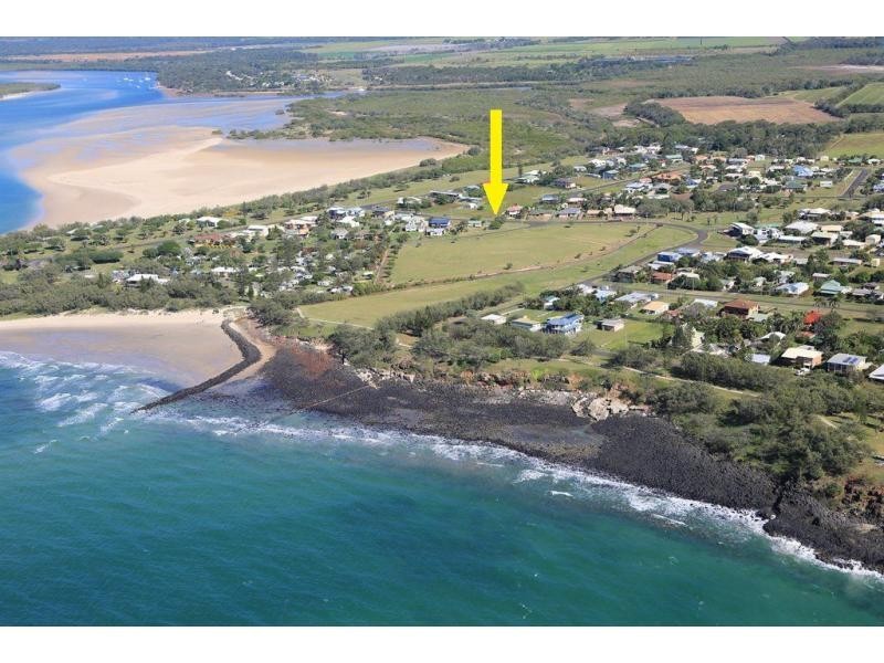 5 Welch Street, Elliott Heads QLD 4670