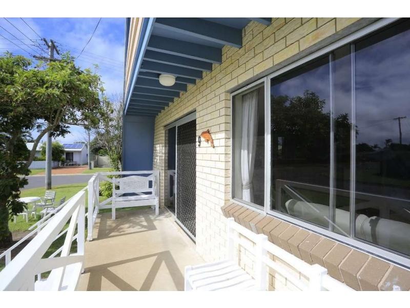 9 Elworthy Street, Bargara QLD 4670