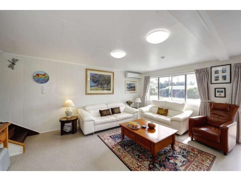 9 Elworthy Street, Bargara QLD 4670