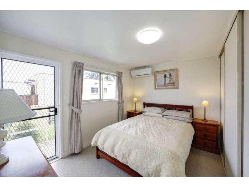 9 Elworthy Street, Bargara QLD 4670