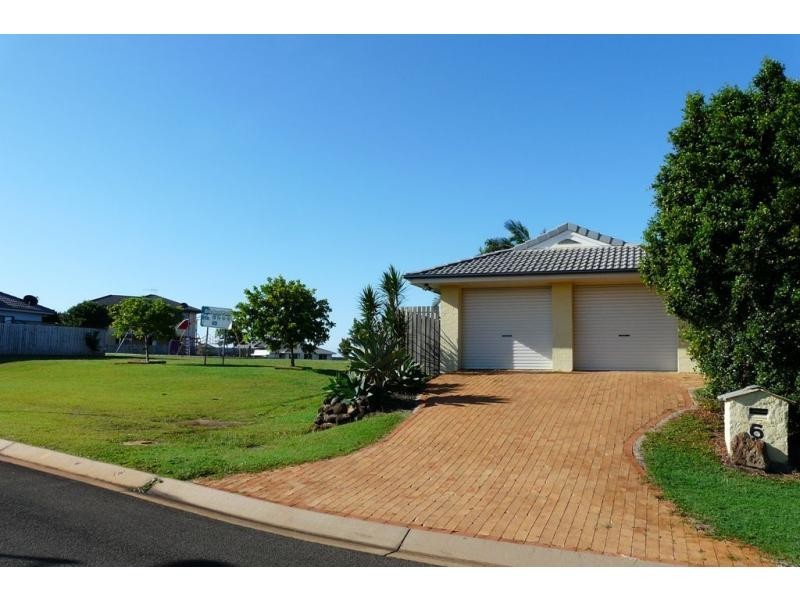 6 Belmonte Drive, Coral Cove QLD 4670