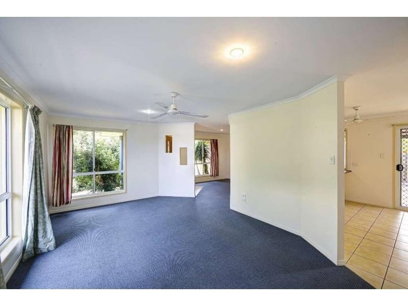 6 Belmonte Drive, Coral Cove QLD 4670