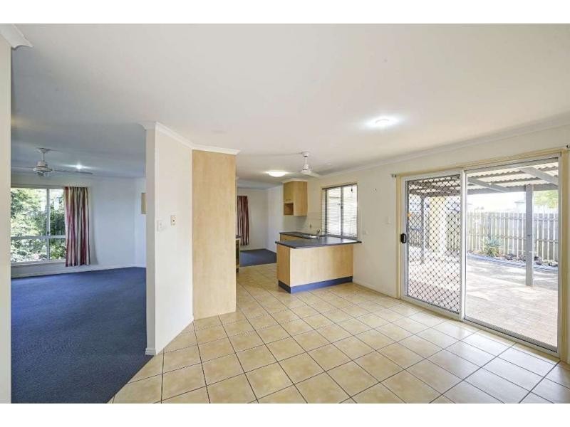 6 Belmonte Drive, Coral Cove QLD 4670