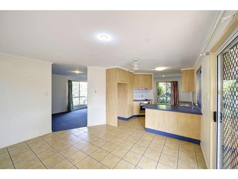 6 Belmonte Drive, Coral Cove QLD 4670