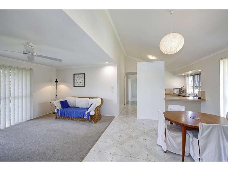 12 Natalie Street, Bargara QLD 4670