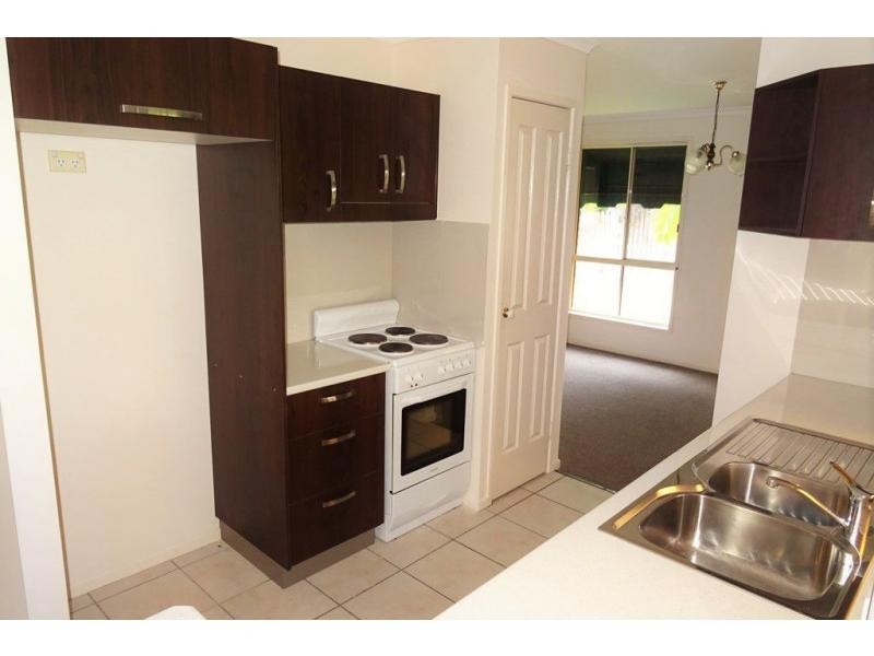 50 Shoreline Crescent, Bargara QLD 4670