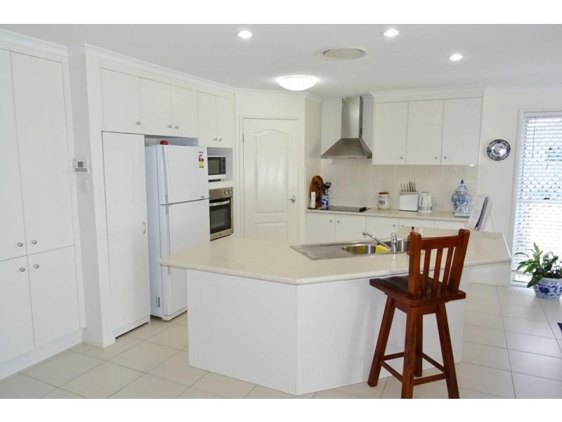 5 Whale Circuit, Bargara QLD 4670