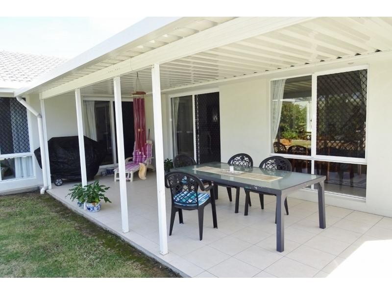 5 Whale Circuit, Bargara QLD 4670