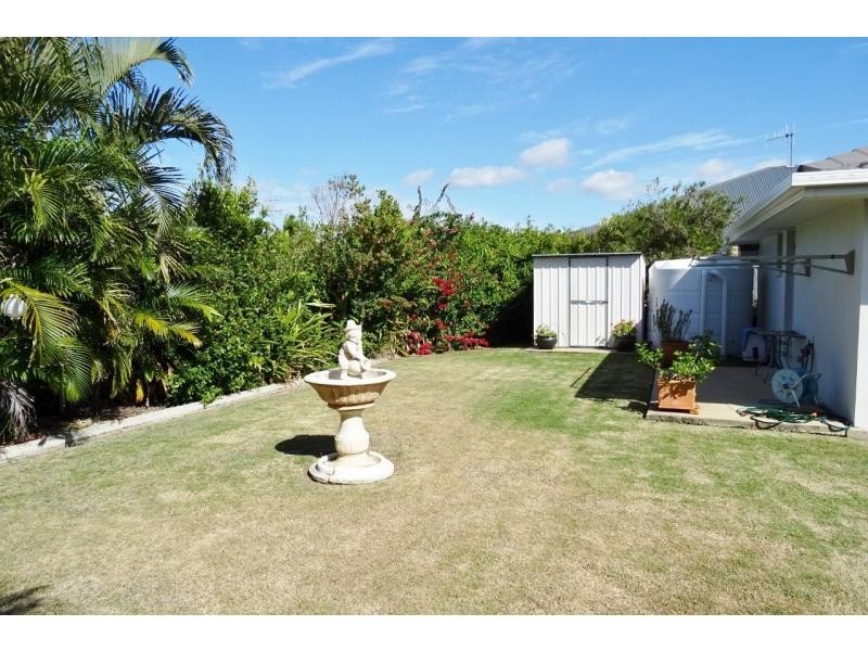 5 Whale Circuit, Bargara QLD 4670