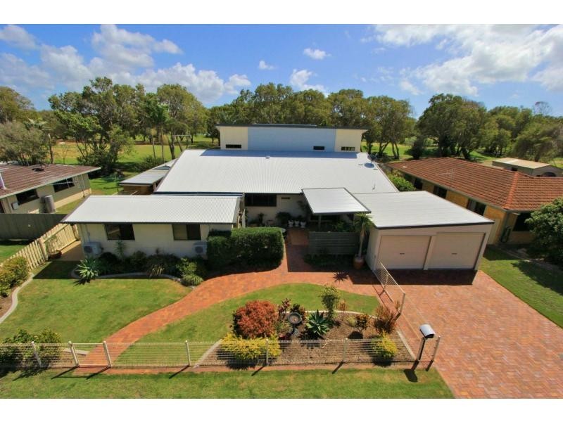 17 Fairway Drive, Bargara QLD 4670