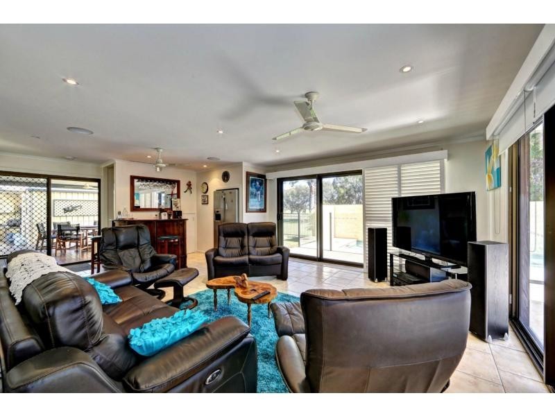 17 Fairway Drive, Bargara QLD 4670