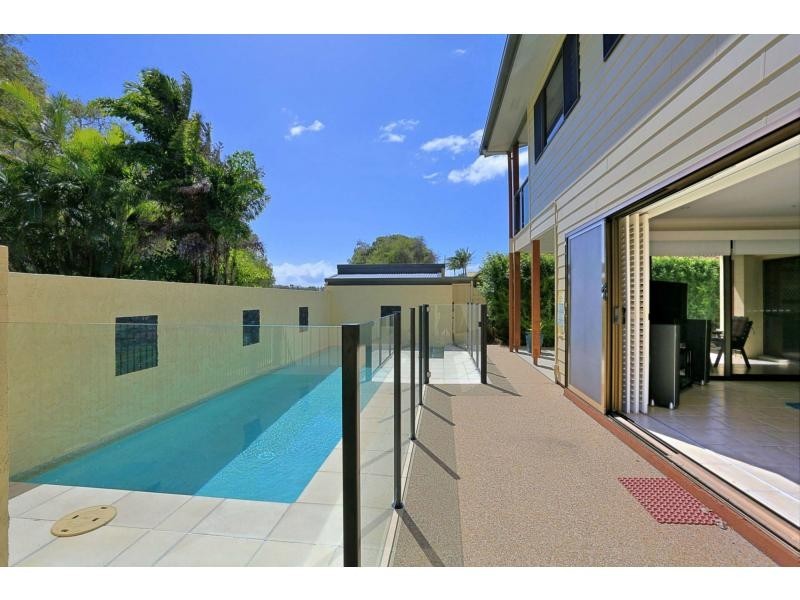 17 Fairway Drive, Bargara QLD 4670