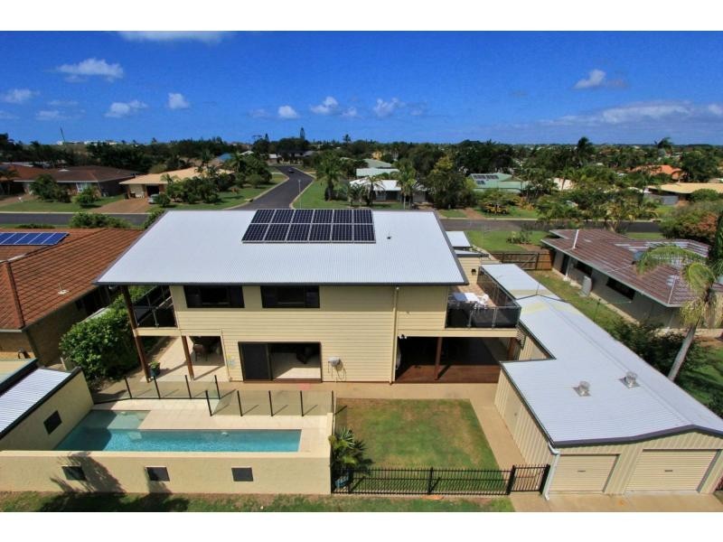 17 Fairway Drive, Bargara QLD 4670