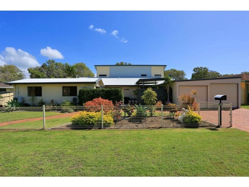17 Fairway Drive, Bargara QLD 4670