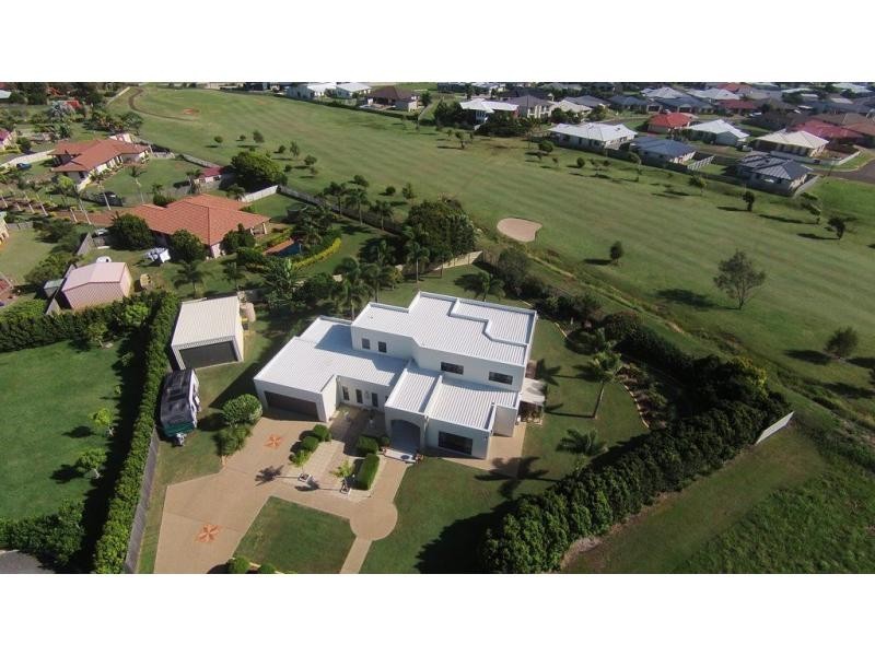 7 Davin Place, Coral Cove QLD 4670