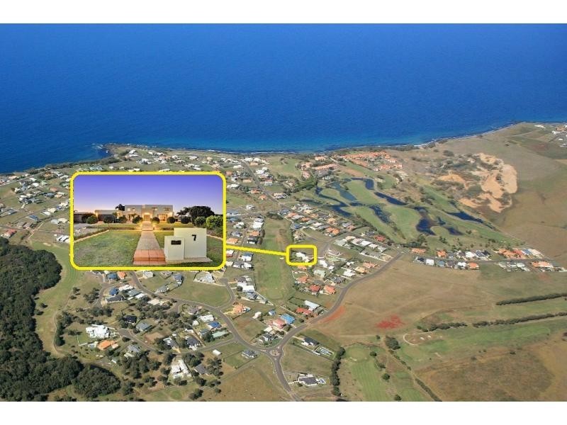 7 Davin Place, Coral Cove QLD 4670