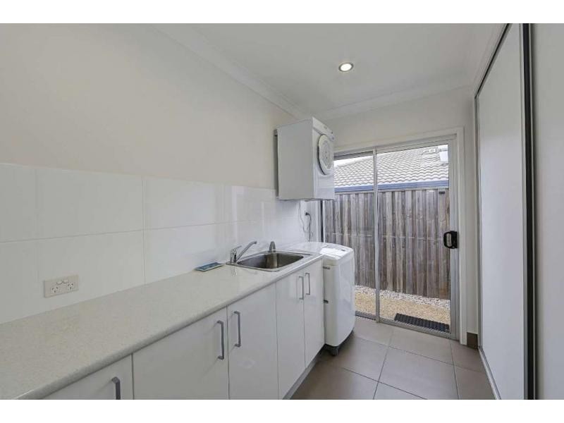 27 Breeze Drive, Bargara QLD 4670