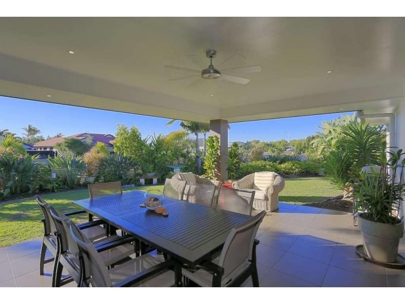 27 Breeze Drive, Bargara QLD 4670