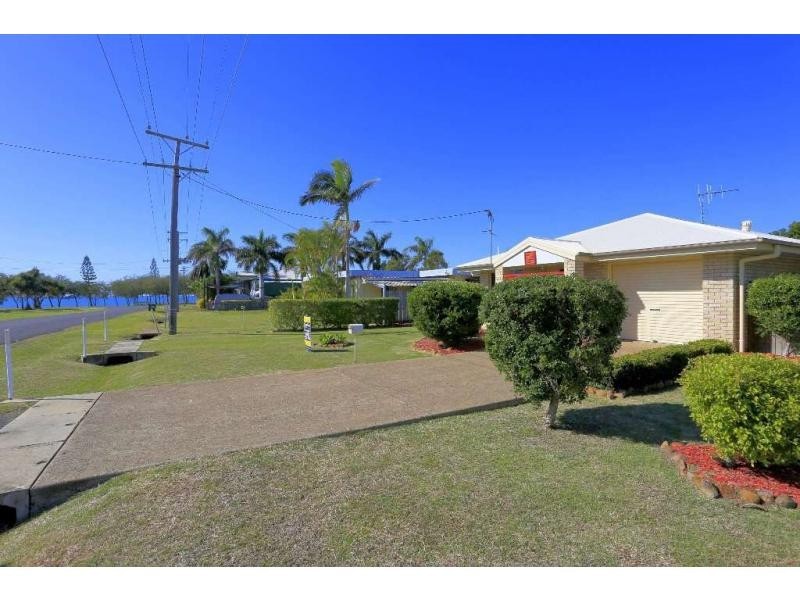 9 Brieschke Street, Elliott Heads QLD 4670