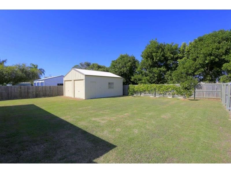 9 Brieschke Street, Elliott Heads QLD 4670