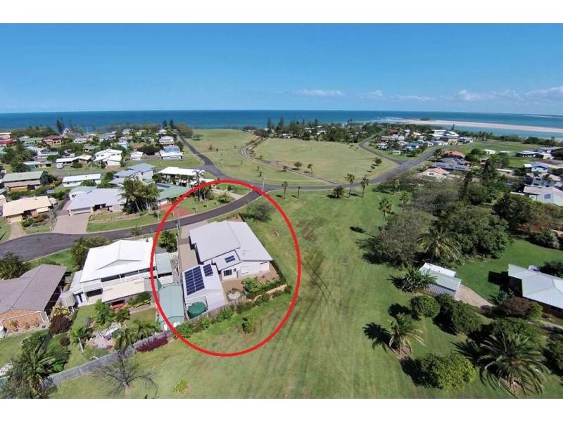 5 Oceanview Place, Elliott Heads QLD 4670