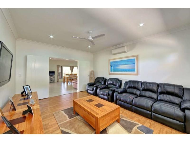 5 Oceanview Place, Elliott Heads QLD 4670