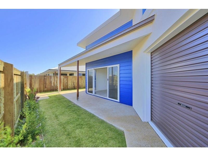 2/6 Back Hill Drive, Coral Cove QLD 4670