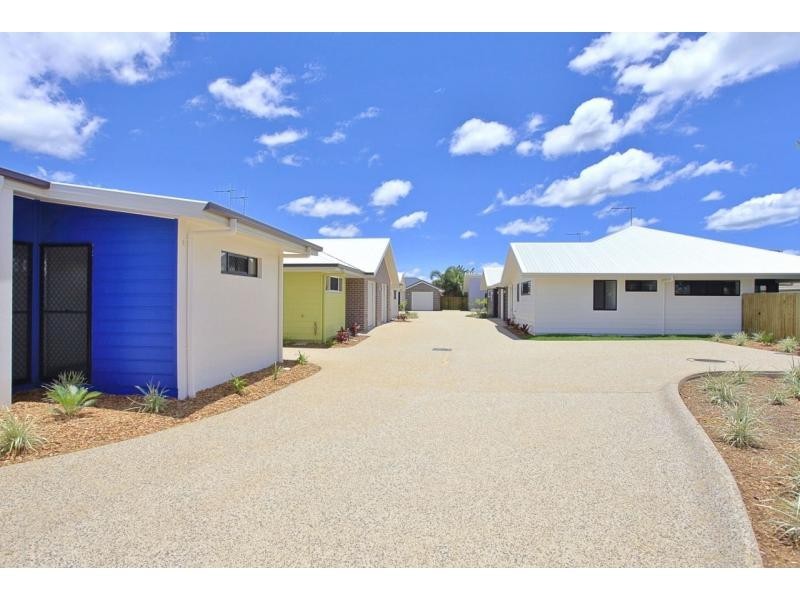 2/6 Back Hill Drive, Coral Cove QLD 4670