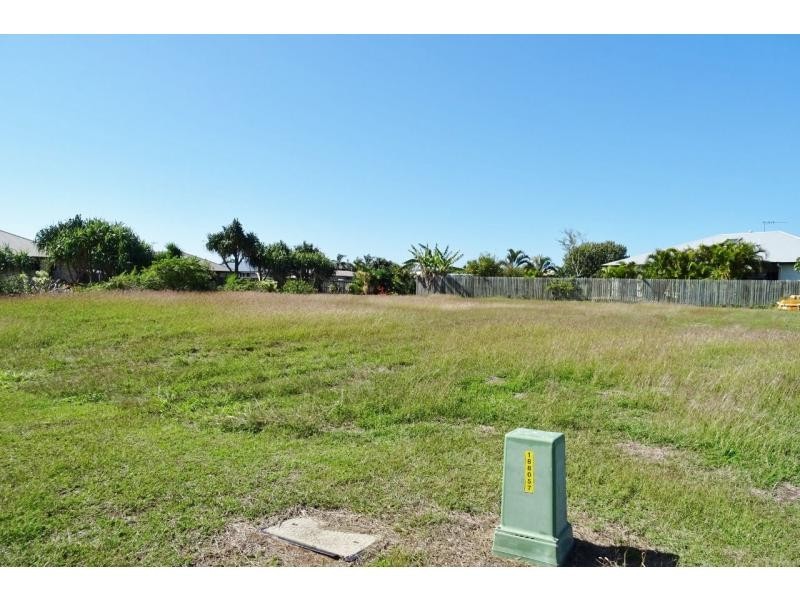 19 Bisdee Street, Coral Cove QLD 4670